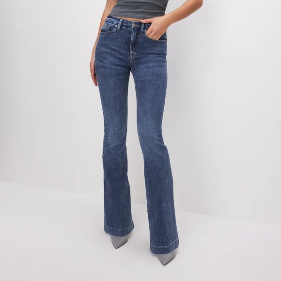 NWT - Good American - Good Legs Flare Jeans - Size 6/28 - Picture 1 of 9